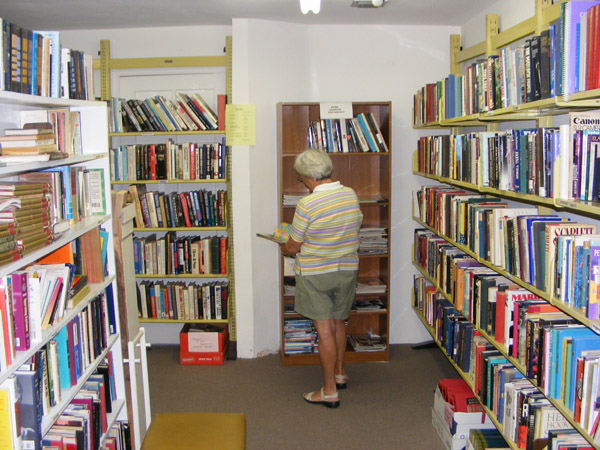 Books at Country Sunshine Resale Shop